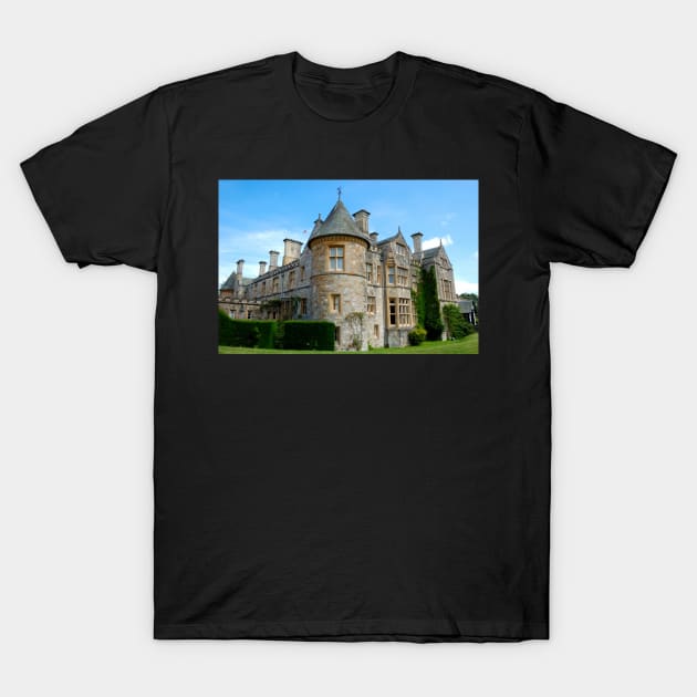 Beaulieu Palace House T-Shirt by RichardGibb